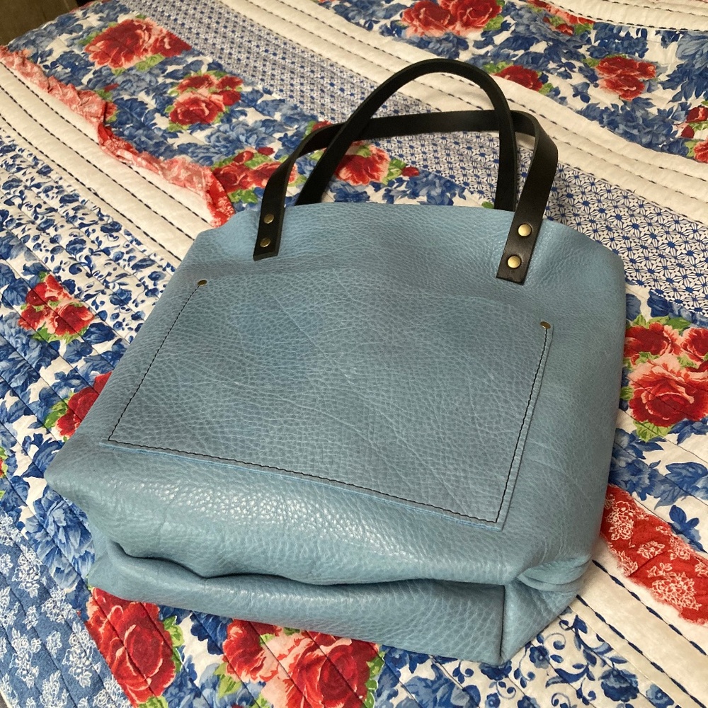 Unicorn 🦄 Portland Leather Goods   ! Dream with black handles tote.